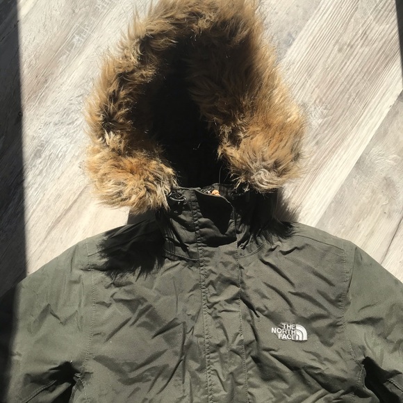 The North Face Forest Green Fur Coat - Picture 2 of 5